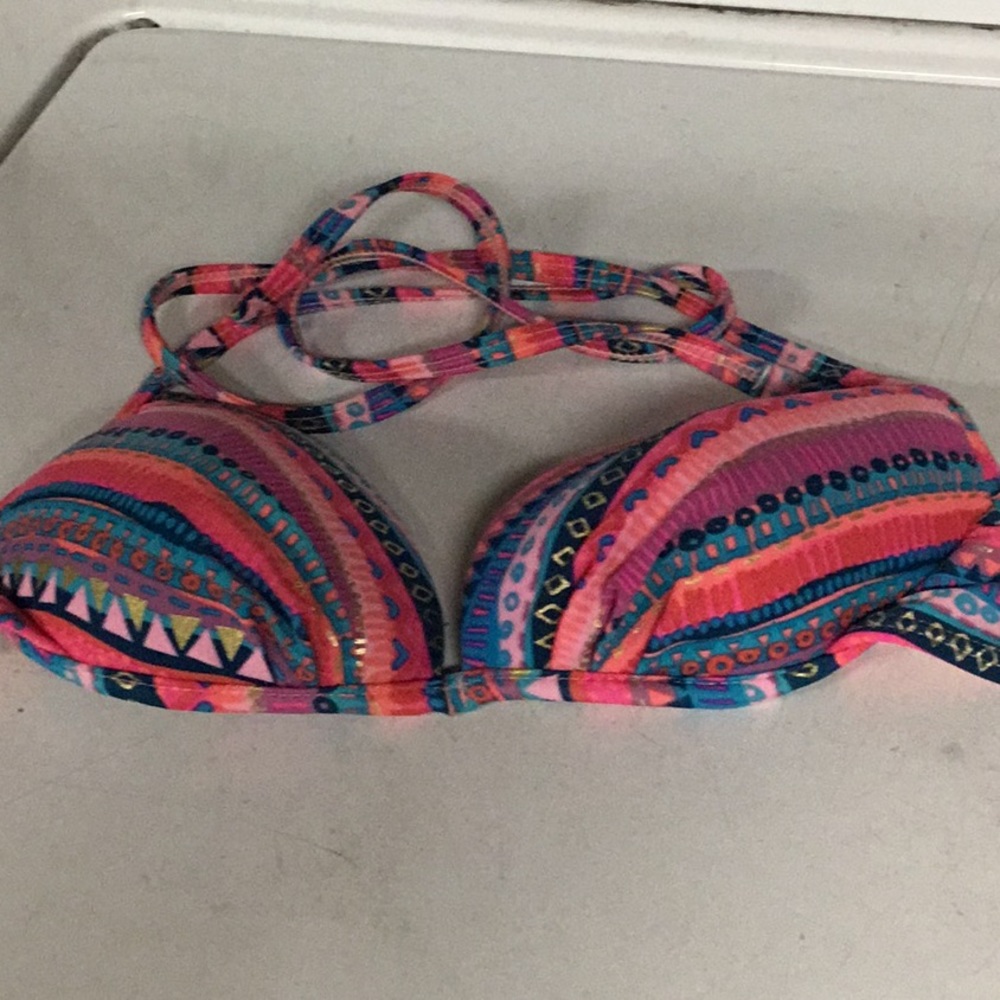 Designed bikini top
